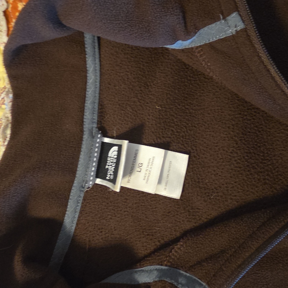 The North Face Womens Chocolate 1/4 Zip-Up Fleece - Picture 2 of 4